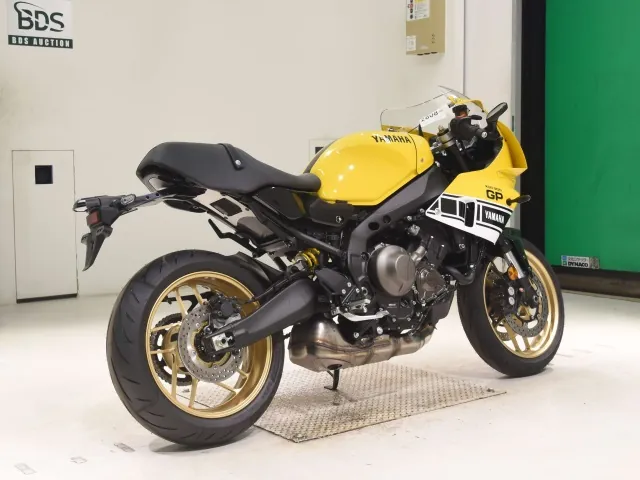 Yamaha Xsr900-2 2026, black | yellow, фото 5