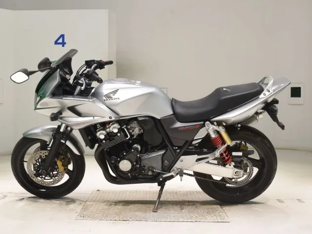 Honda CB400 Super Four 2007, серебристый, фото 2