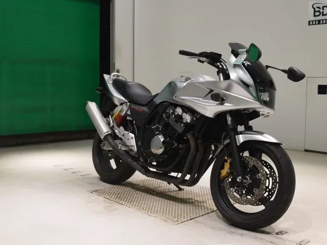 Honda CB400 Super Four 2007, серебристый, фото 3