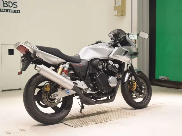 Honda CB400 Super Four 2007, серебристый, фото 5