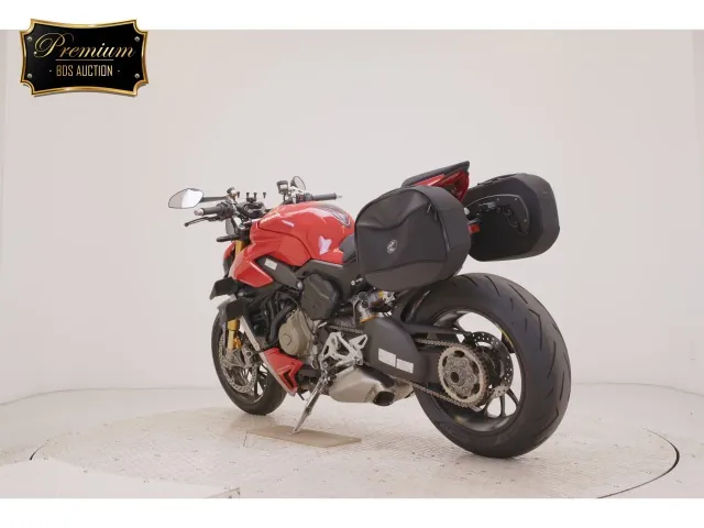 Ducati Street Fighter V4S 2020, красный, фото 6