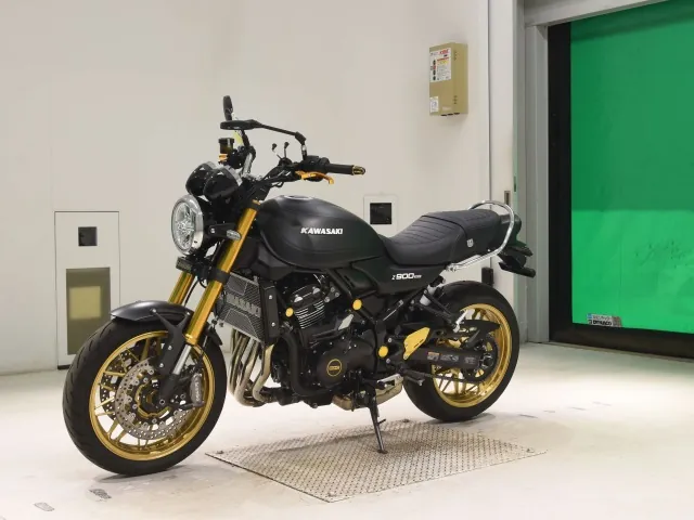 Kawasaki Z900RS 2025, matt black, фото 4