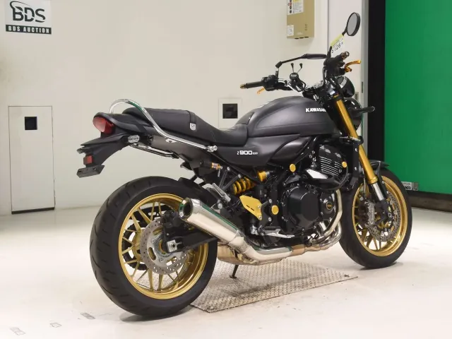 Kawasaki Z900RS 2025, matt black, фото 5
