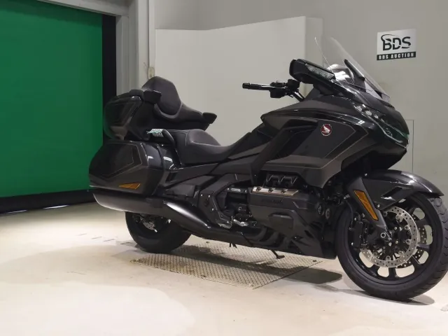 Honda GL1800 2026, gunmetal, фото 3