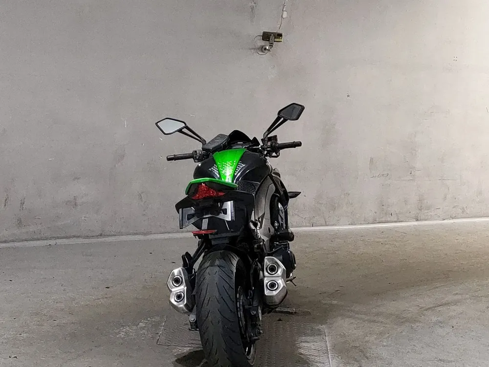 Kawasaki Z1000 2017, чёрный, зелёный, фото 4