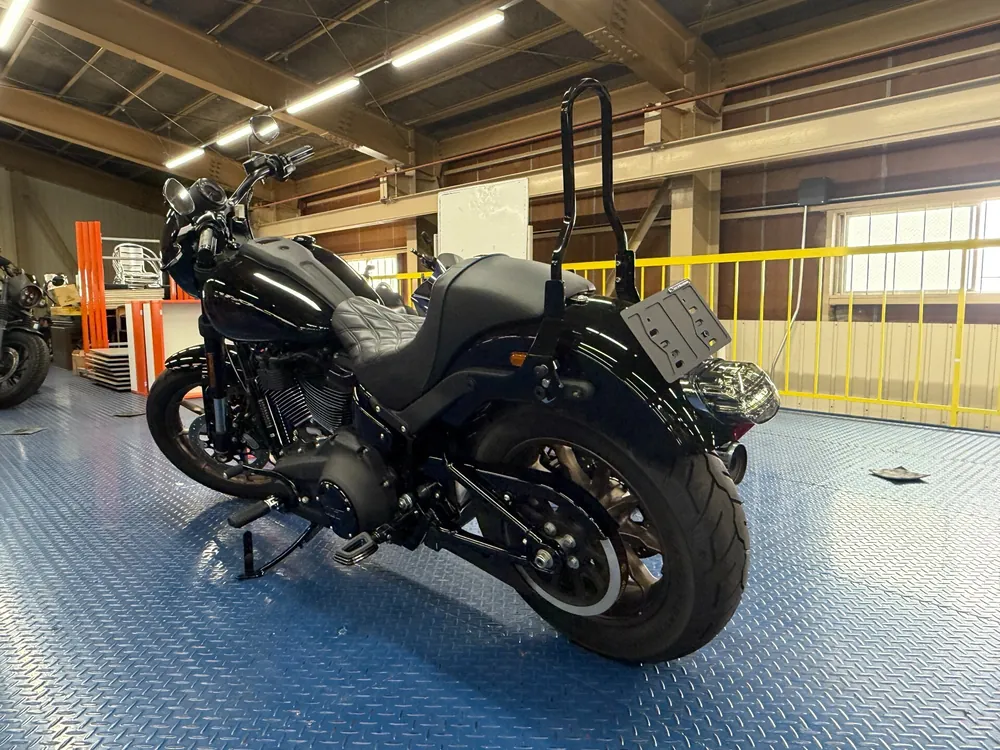 Harley-Davidson FXLRS 2023, чёрный, фото 3