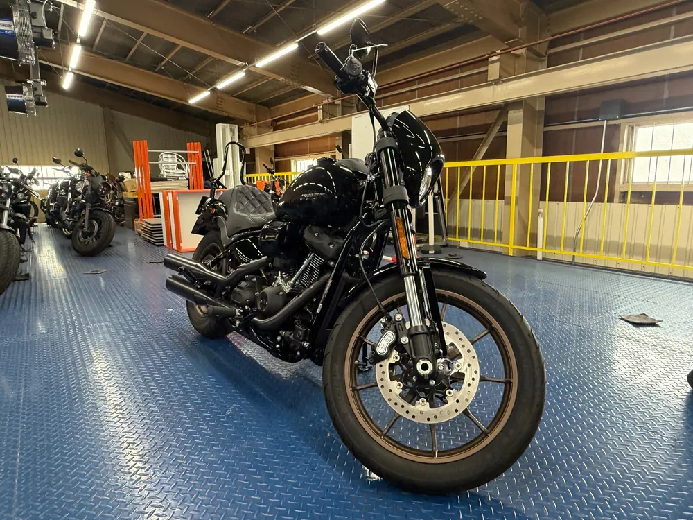 Harley-Davidson FXLRS 2023, чёрный, фото 5