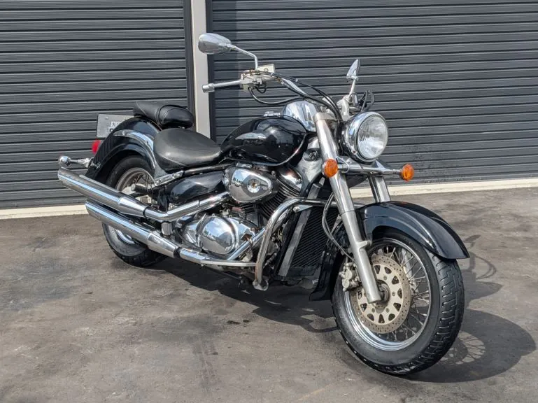 Suzuki Intruder 400 2002, фото 5