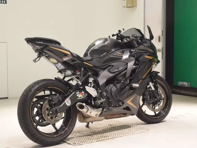 Kawasaki Ninja ZX-25R, black | gunmetal, фото 5