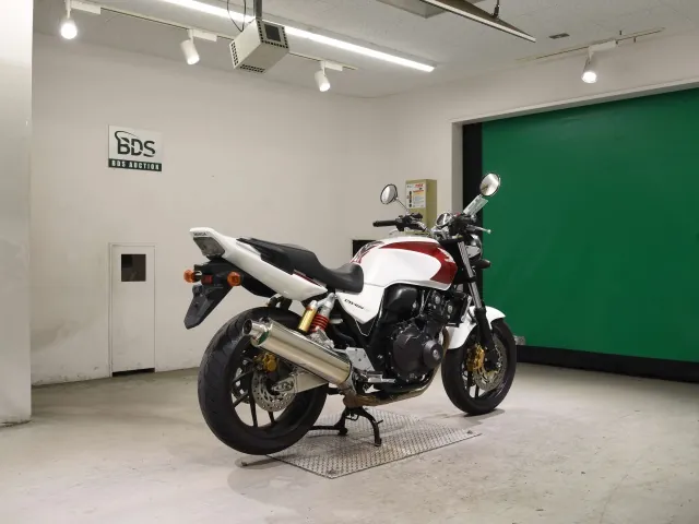Honda CB400SB 2016, white | red, фото 5