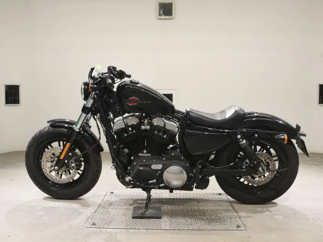 Harley-Davidson XL1200X 2020, чёрный, фото 2