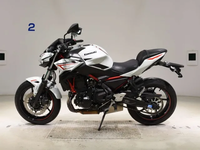 Kawasaki Ninja650A 2022, белый, фото 2