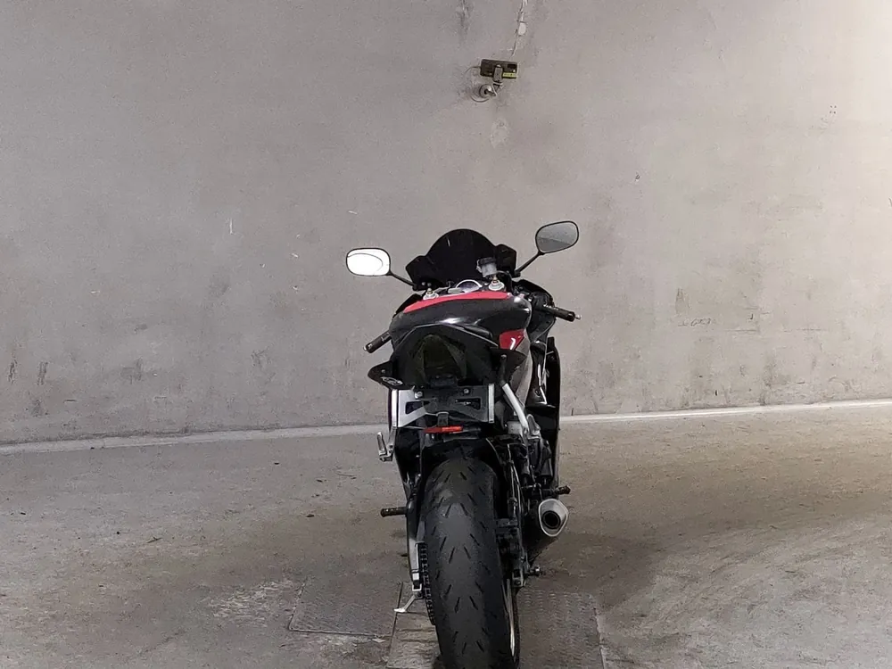 Yamaha 6 2008, чёрный, красный, фото 4