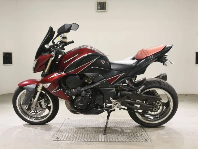 Kawasaki Z1000 2009, red | black, фото 2