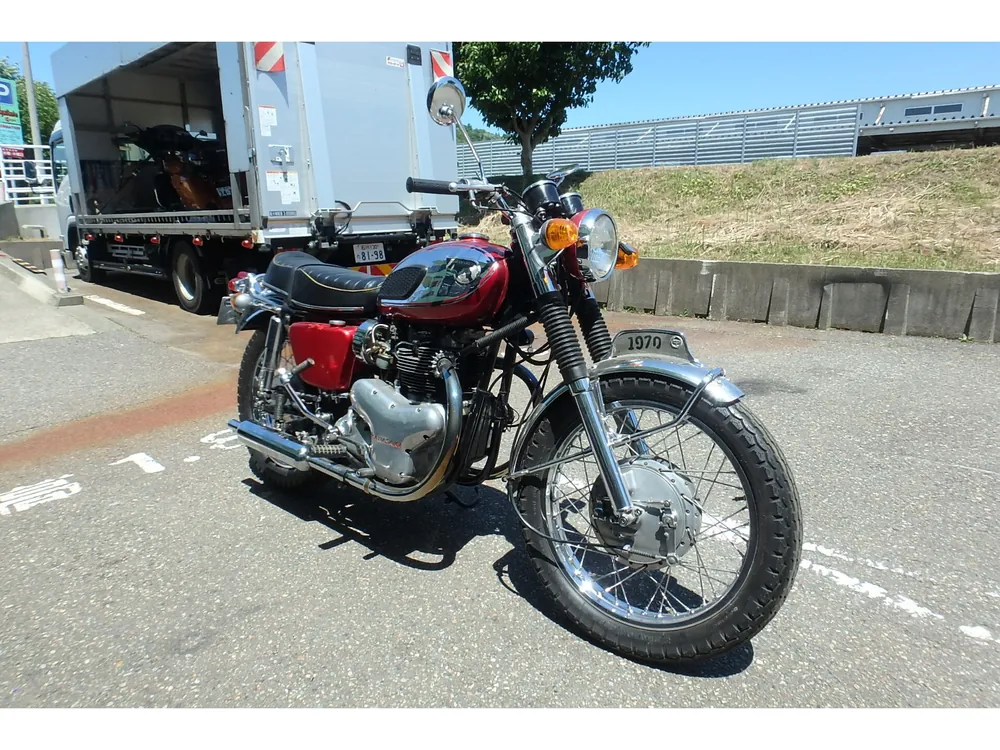 Kawasaki W1 1970, красный, фото 4