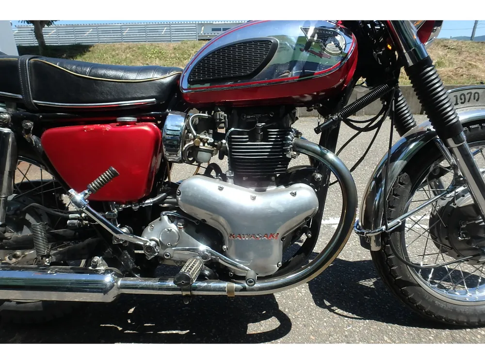 Kawasaki W1 1970, красный, фото 6