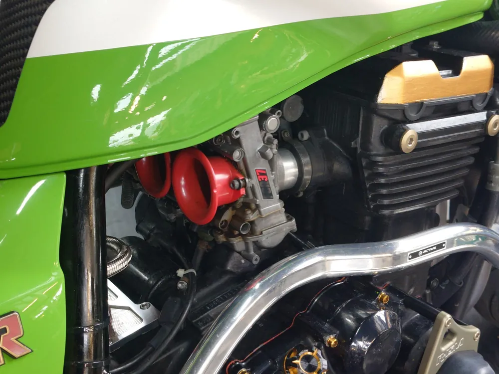 Kawasaki ZRX1100 1999, зелёный, фото 10
