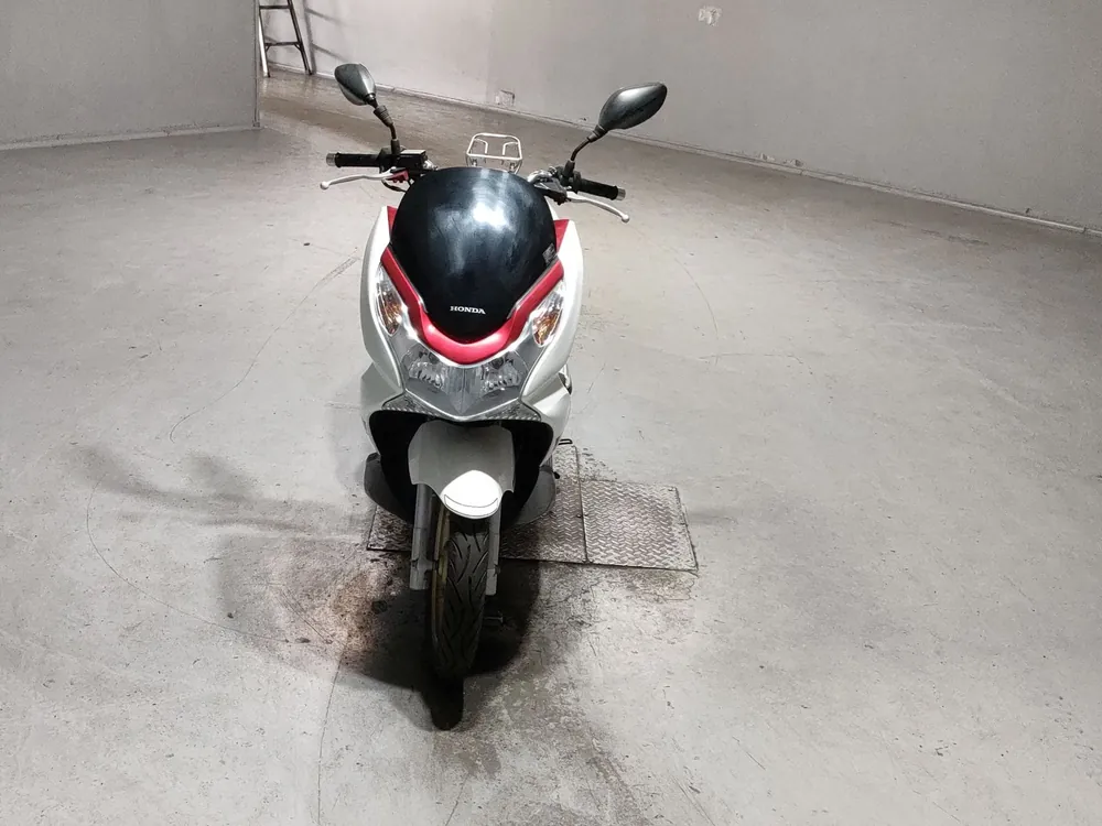 Honda PCX JF28, белый, фото 3