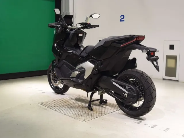 Honda X-ADV750, чёрный, фото 6