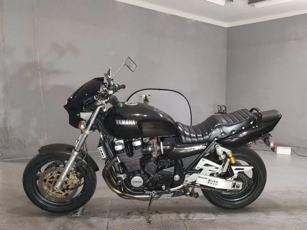 Yamaha XJR1200 1994, чёрный, фото 2