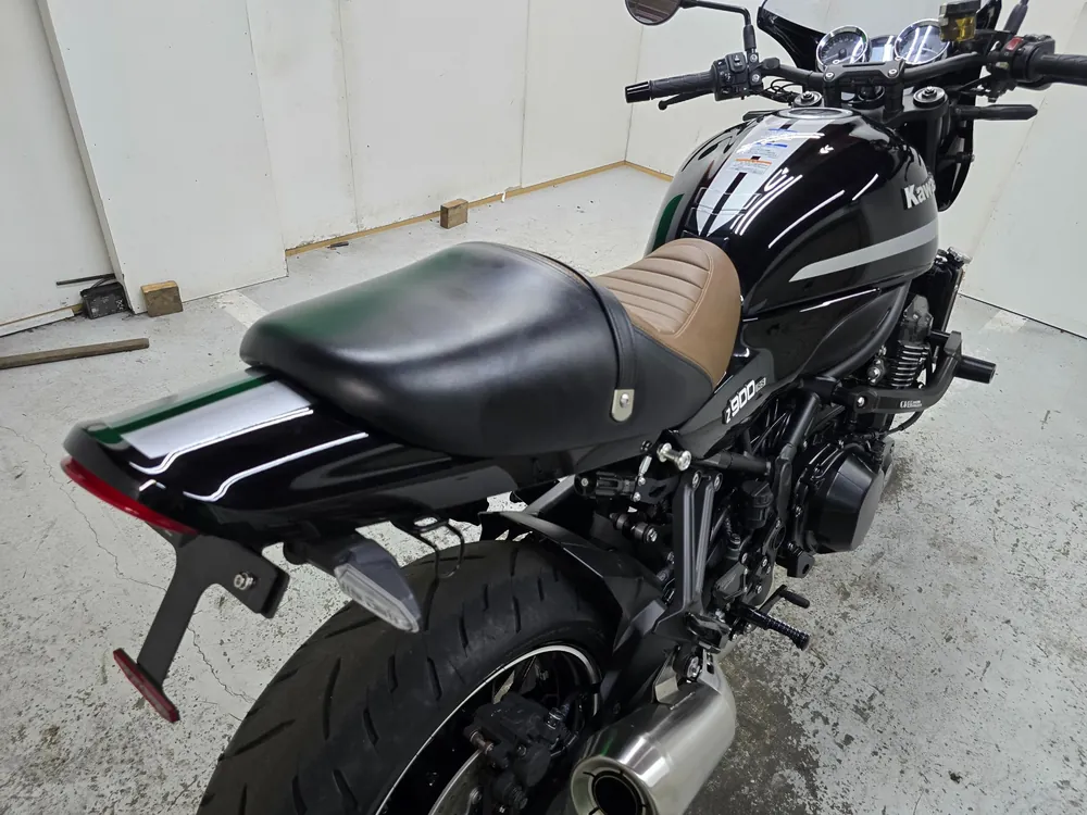 Kawasaki Z900RS 2022, чёрный, фото 20