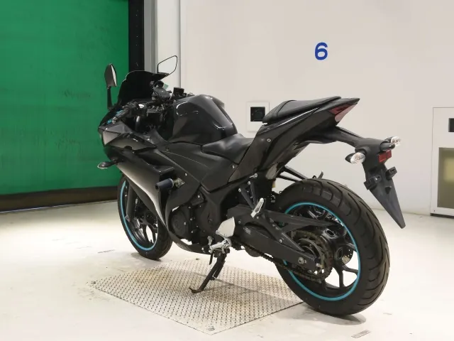 Yamaha MT-03 2018, чёрный, фото 6