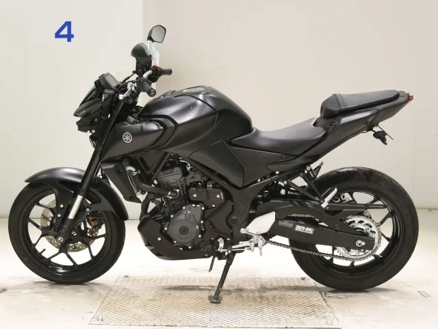 Yamaha Mt-03A 2025, matt black, фото 2