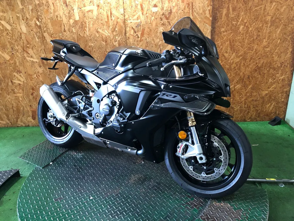 Yamaha YZF-R1M 2025, чёрный, фото 2