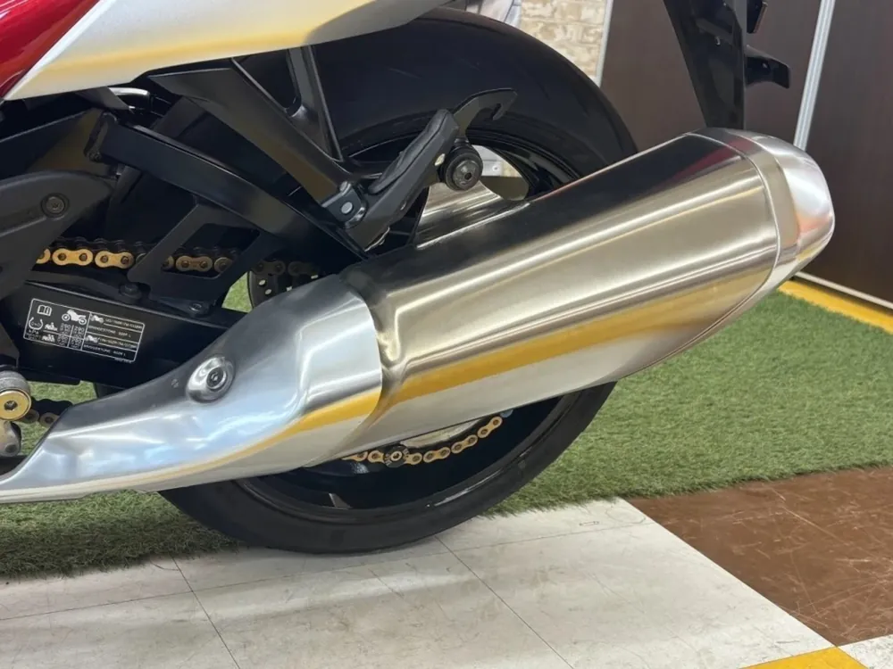 Suzuki Hayabusa 2021, чёрный, серебристый, фото 7