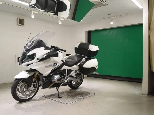 BMW R1250RT 2021, белый, фото 4