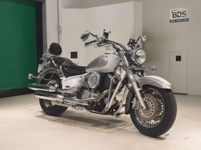 Yamaha Dragstar 1100 2008, белый, серебристый, фото 3