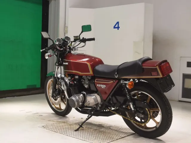 Kawasaki Z750D1 1979, красный, фото 6