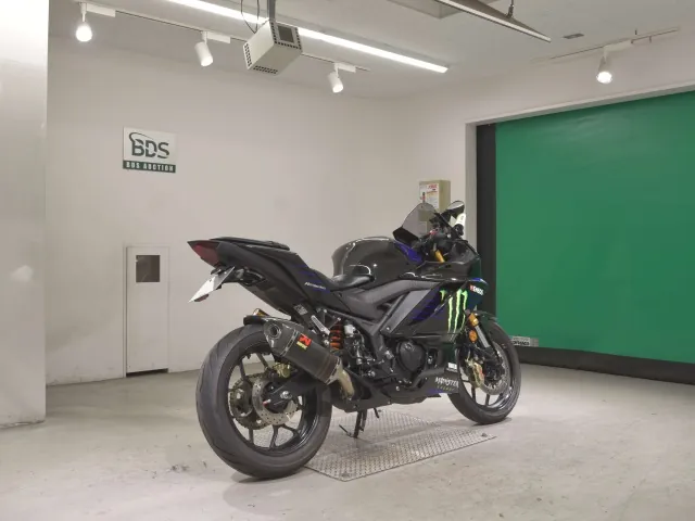 Yamaha MT-03 2019, чёрный, синий, фото 5