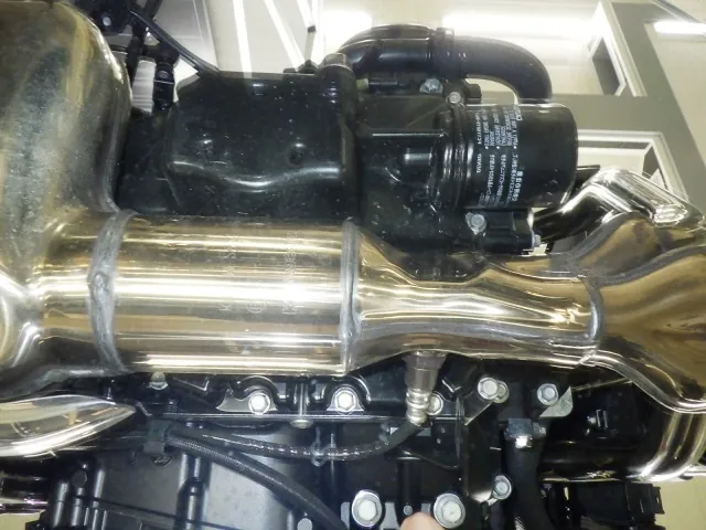 Kawasaki Z900RS 2023, зелёный, фото 7