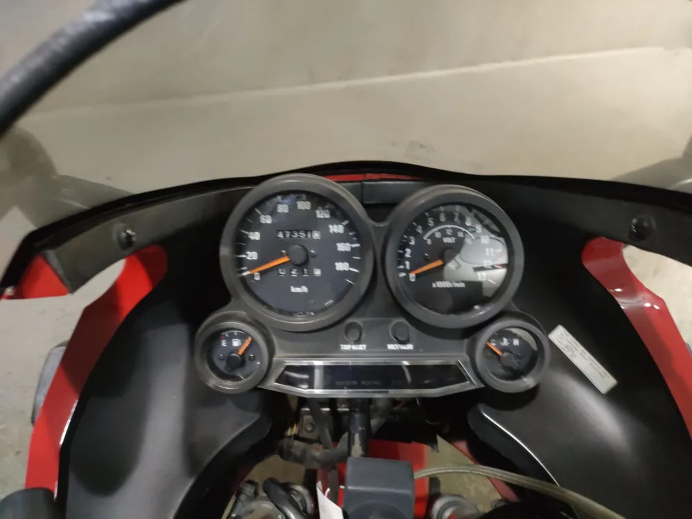 Kawasaki GPZ900R Ninja 1998, красный, фото 5