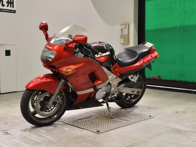 Kawasaki ZX400N 2001, красный, чёрный, фото 4