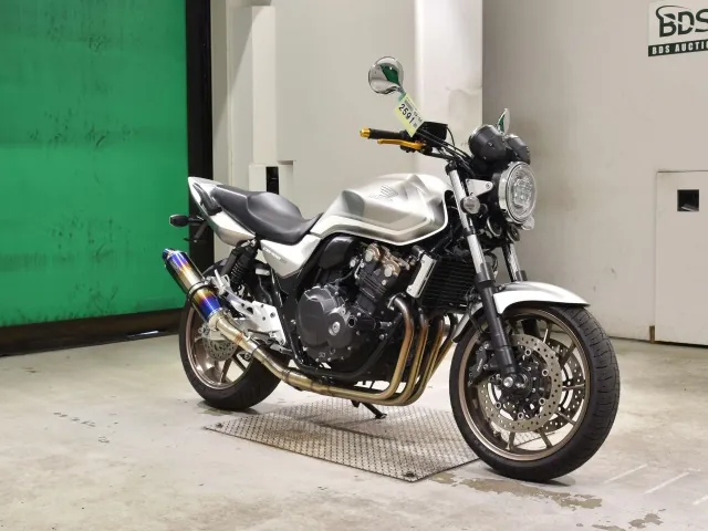 Honda CB400SB 2020, matt silver, фото 3