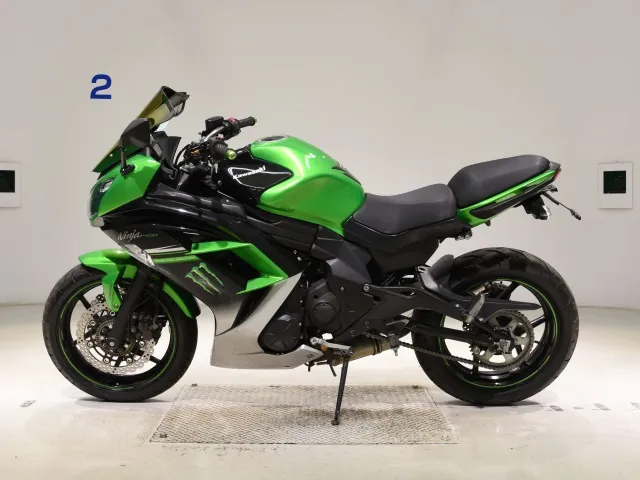 Kawasaki Ninja 400 2016, зелёный, фото 2