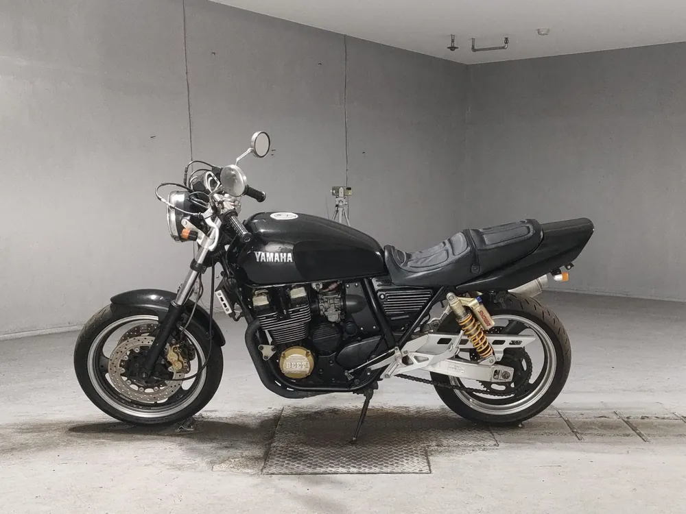 Yamaha XJR400R из Японии, фото 2