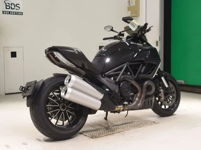 Ducati Diavel 2012, чёрный, фото 5