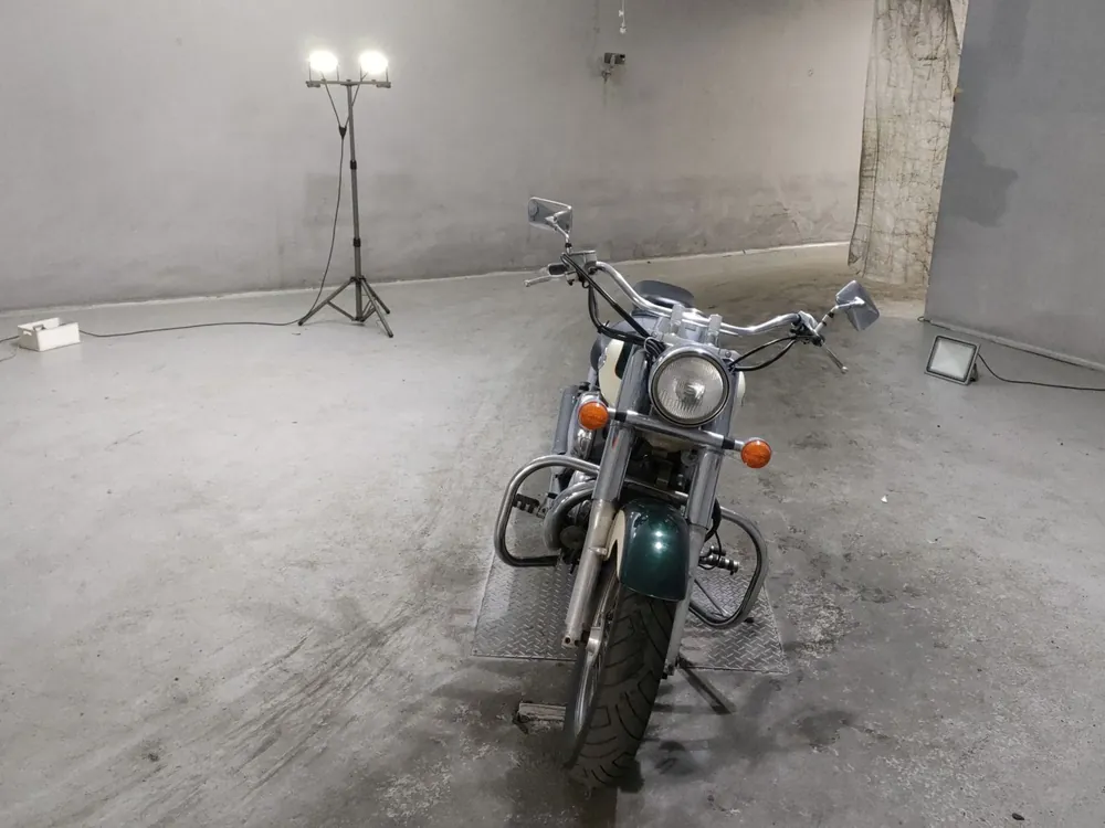 Honda Shadow 400 1997, белый, фото 3