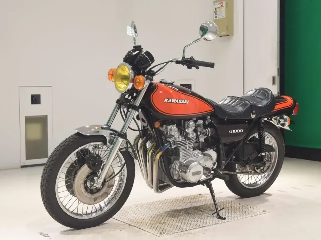 Kawasaki Z1000A 2026, light brown | orange, фото 4