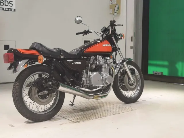 Kawasaki Z1000A 2026, light brown | orange, фото 5