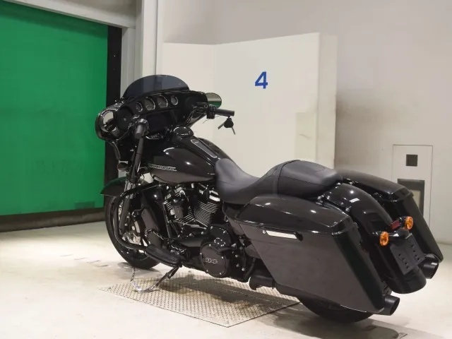 Harley-Davidson FLHXS1870 2019, чёрный, фото 6