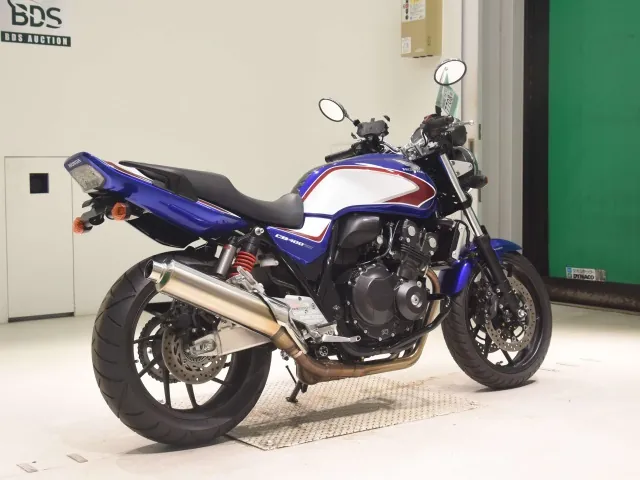 Honda CB400SB 2022, white | red | blue, фото 5