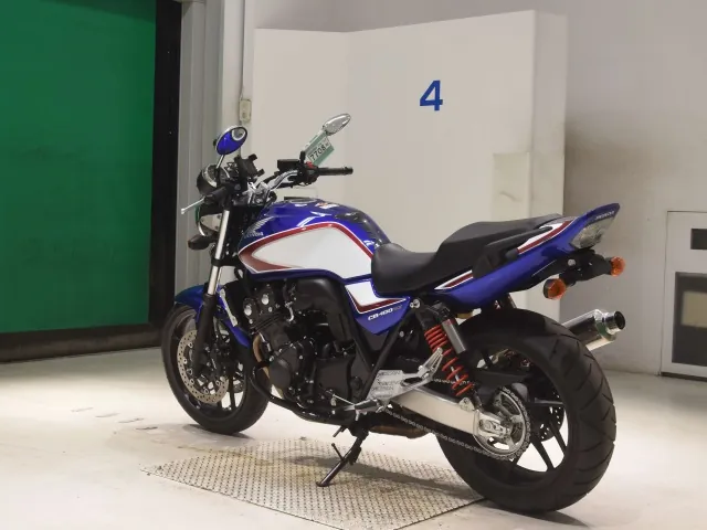 Honda CB400SB 2022, white | red | blue, фото 6