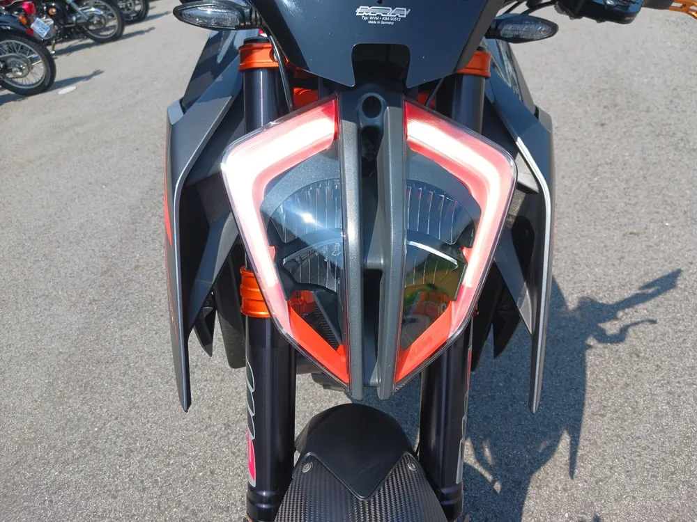 KTM 1290 Super Duke R 2017, gun m, оранжевый, фото 7
