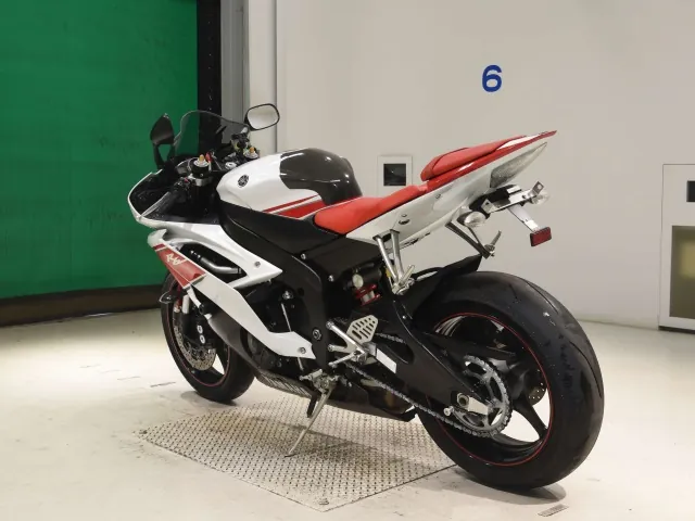 Yamaha 6 2010, white | red, фото 6