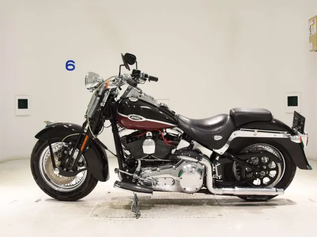 Harley-Davidson FLSTSC1450 2005, red | black, фото 2