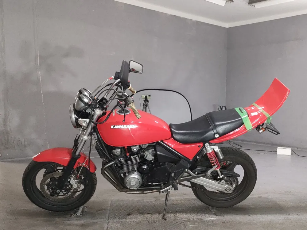 Kawasaki Zephyr 400 2009, красный, фото 2